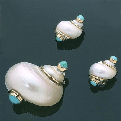 Lot 328 - Pair of Snail Shell Earclips and Pin Each...