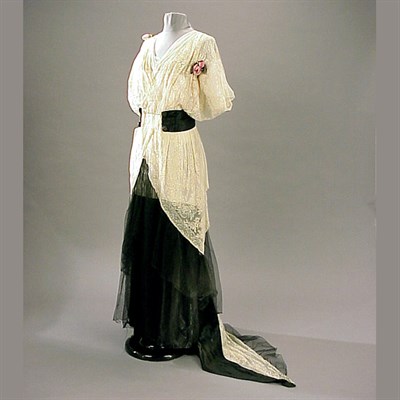 Lot 83 - Black and White Lace Evening Dress French,...