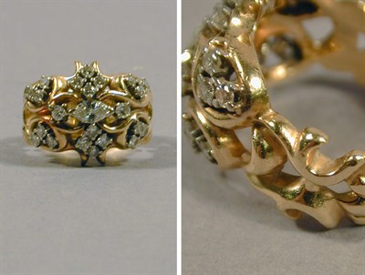 Lot 272 - Scupltured Diamond Ring 14 kt. yellow gold,...
