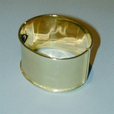 Lot 177 - Wide Gold Bangle Bracelet 14 kt. yellow gold,...