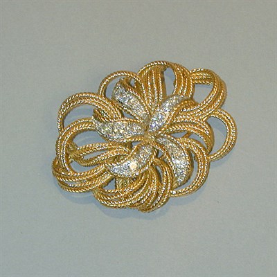 Lot 389 - Gold and Diamond Swirl Pin 18 kt. yellow gold,...