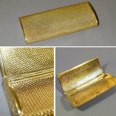 Lot 129 - Gold Mesh Minaudiere 18 kt. yellow gold, of...