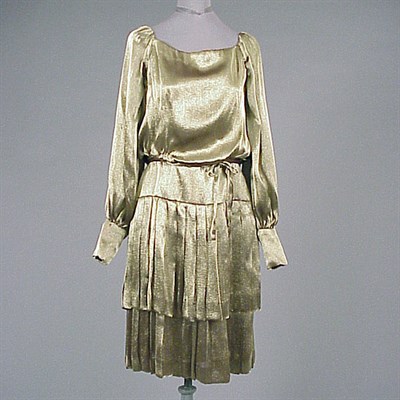 Lot 203 - Arnold Scaasi Burnished Gold Lame Cocktail...