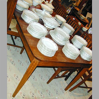 Lot 436 - Federal Style Inlaid Mahogany Extension Dining...