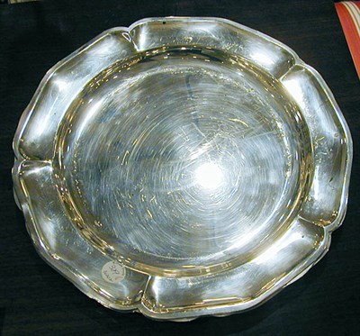 Lot 329 - Group of Six Silver Plated Plates