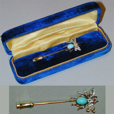Lot 197 - Diamond and Turquoise Bee Stickpin 14 kt....