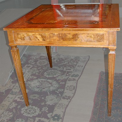 Lot 358 - Louis XVI Style Walnut Center Table The square...