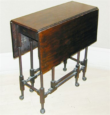 Lot 415 - Georgian Style Mahogany Gate-Leg Table