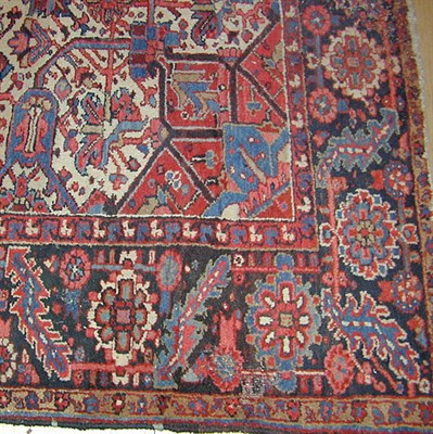 Lot 475 - Heriz Carpet Northwest Persia, second quarter...