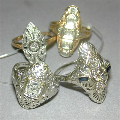 Lot 291 - Group of Four Antique Style Filigree Rings 14...