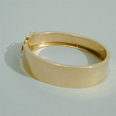 Lot 170 - Gold Bangle Bracelet 14 kt. yellow gold,...