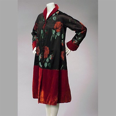 Lot 127 - Schiaparelli Rose Brocade Evening Coat French,...