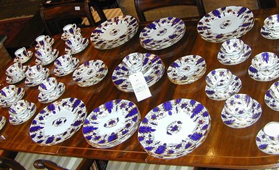 Lot 410 - Spode Copeland Gilt Decorated Dinner Service...