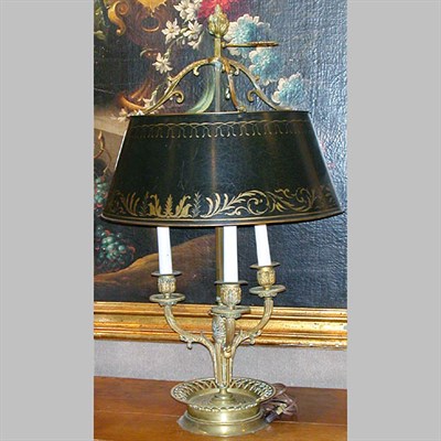 Lot 493 - Louis XVI Style Gilt-Metal Bouillotte Lamp The...