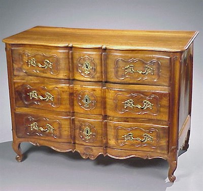 Lot 124 - Provincial Louis XV Walnut Commode Mid 18th...