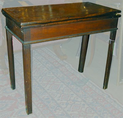 Lot 431 - George III Mahogany Fold-Over Card Table