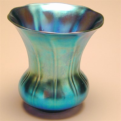 Lot 101 - Steuben Aurene Glass Vase Of flaring form, in...