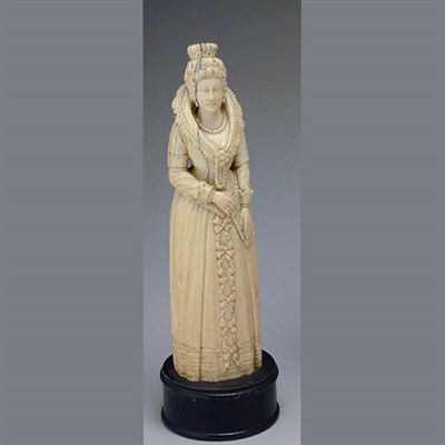 Lot 302 - Continental Ivory Figure Depicting a woman in...