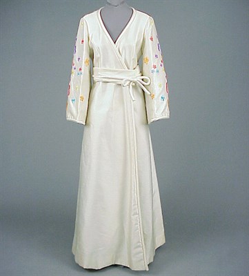 Lot 209 - Kimono Evening Coat American, 1980s Full...