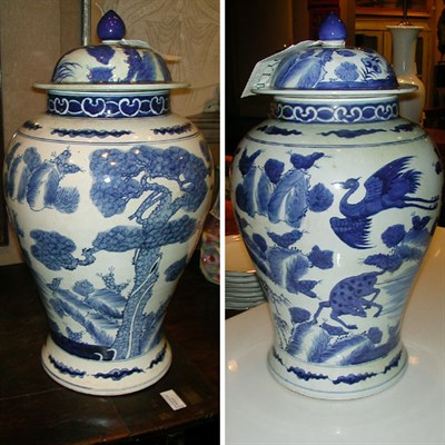Lot 171 - Pair of Chinese Export Blue and White...