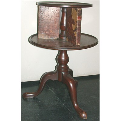 Lot 178 - Georgian Style Mahogany Two-Tier Dumbwaiter