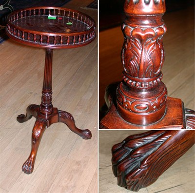 Lot 456 - Pair of Georgian Style Galleried Mahogany...