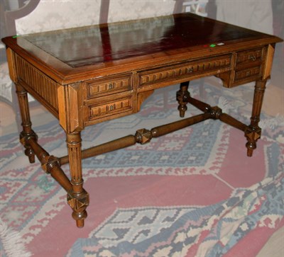 Lot 385 - Renaissance Revival Leather Inset Walnut Desk