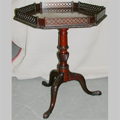 Lot 584 - George III Mahogany Tea Table