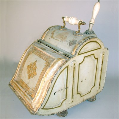 Lot 574 - Victorian Tole Painted Coal Scuttle