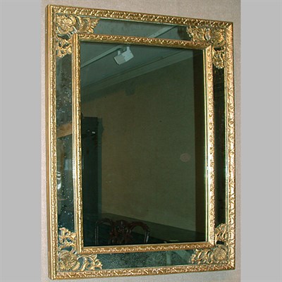 Lot 344 - Georgian Style Gilt Carved Wood Mirror