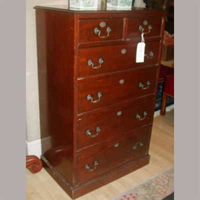 Lot 299 - Georgian Style Mahogany Chest of Drawers