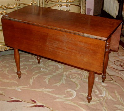 Lot 151 - Federal Style Cherry Drop-Leaf Table