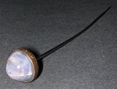 Lot 16 - Star Sapphire Hatpin Silver, set with one...