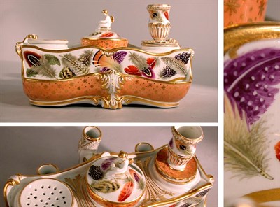 Lot 590 - Worcester Gilt Decorated Porcelain Standish