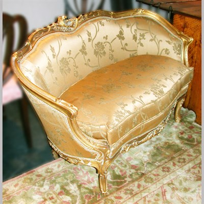 Lot 281 - Louis XV Style Upholstered Gilt-Wood Loveseat