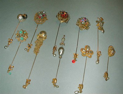 Lot 390 - Group of Miriam Haskell Stickpins 1040s/50s Of...