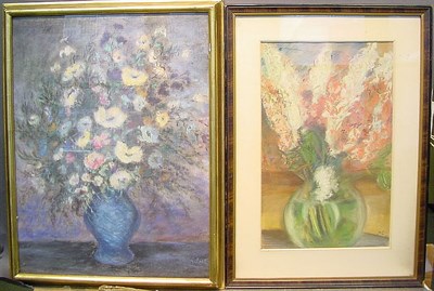 Lot 2 - 20th Century School FLORAL STILL LIFE Signed...