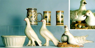 Lot 357 - Group of Italian Pottery Comprising a nesting...
