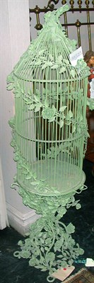 Lot 129 - Victorian Style Painted Metal Flori Form Birdcage