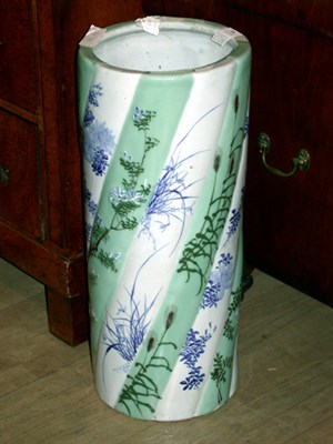 Lot 458 - Chinese Porcelain Umbrella Stand