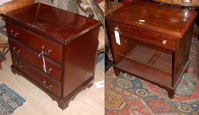 Lot 392 - Georgian Style Mahogany Chest of Drawers...
