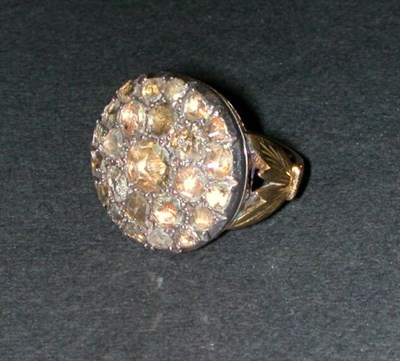 Lot 316 - Antique Rose Diamond Cluster Ring The 14 kt....