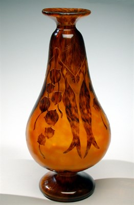 Lot 187 - Le Verre Francais Cameo Glass Vase Of pyriform...