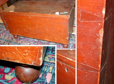 Lot 189 - Red Stained Pine Blanket Chest With interior...