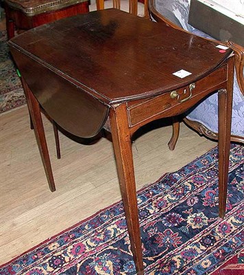 Lot 568 - George III Pembroke Mahogany Table