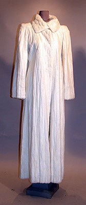 Lot 248 - Full Length Ermine Coat American, 1930s With...