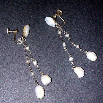 Lot 39 - Pair of Freshwater Pearl Pendant Earrings Each...