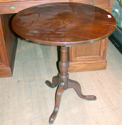 Lot 351 - George III Mahogany Tilt-Top Tea Table