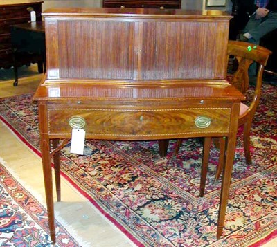Lot 274 - Federal Inlaid Mahogany Serpentine Front...