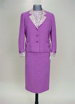 Lot 80 - Chanel Mauve Wool Suit French, 1960s Basket...